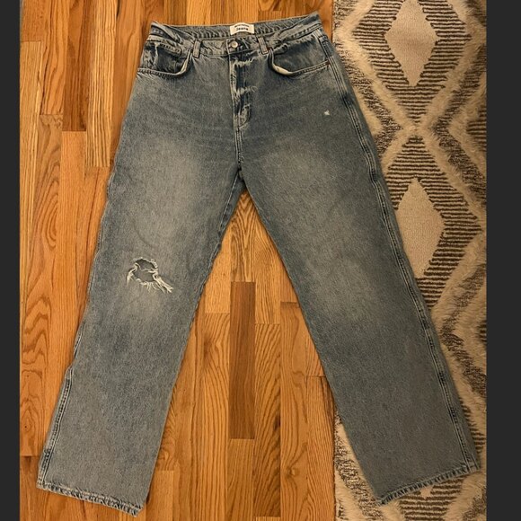 Reformation Val 90s Mid-Rise Straight-Leg Jeans (Size 31) - Picture 3 of 8